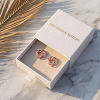 Thumbnail for Hartjes oorbellen — in de cadeaudoos, rosé goud | SKU: 419593-rose-gold