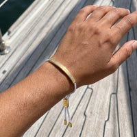 Thumbnail for Bracelet tressé — photo portée, taille réelle, or | SKU: laperle-g