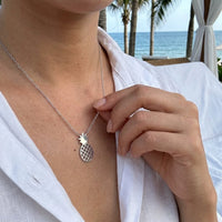 Thumbnail for Ananas ketting — gedragen, echte grootte, zilver | SKU: 8050907-white-gold