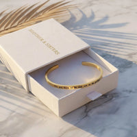 Thumbnail for Armband met tekst — in de cadeaudoos, goud | SKU: 9864184-gold