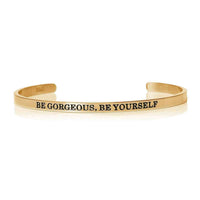 Thumbnail for Armband met tekst — productfoto op witte achtergrond, goud