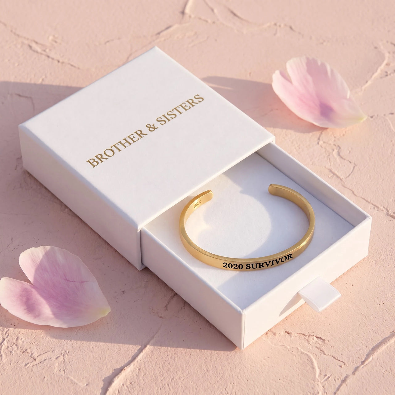 2020 Survivor, gold bracelet — gift box | SKU: 2020s-rg