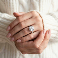 Thumbnail for Tijdloze ring in zilver