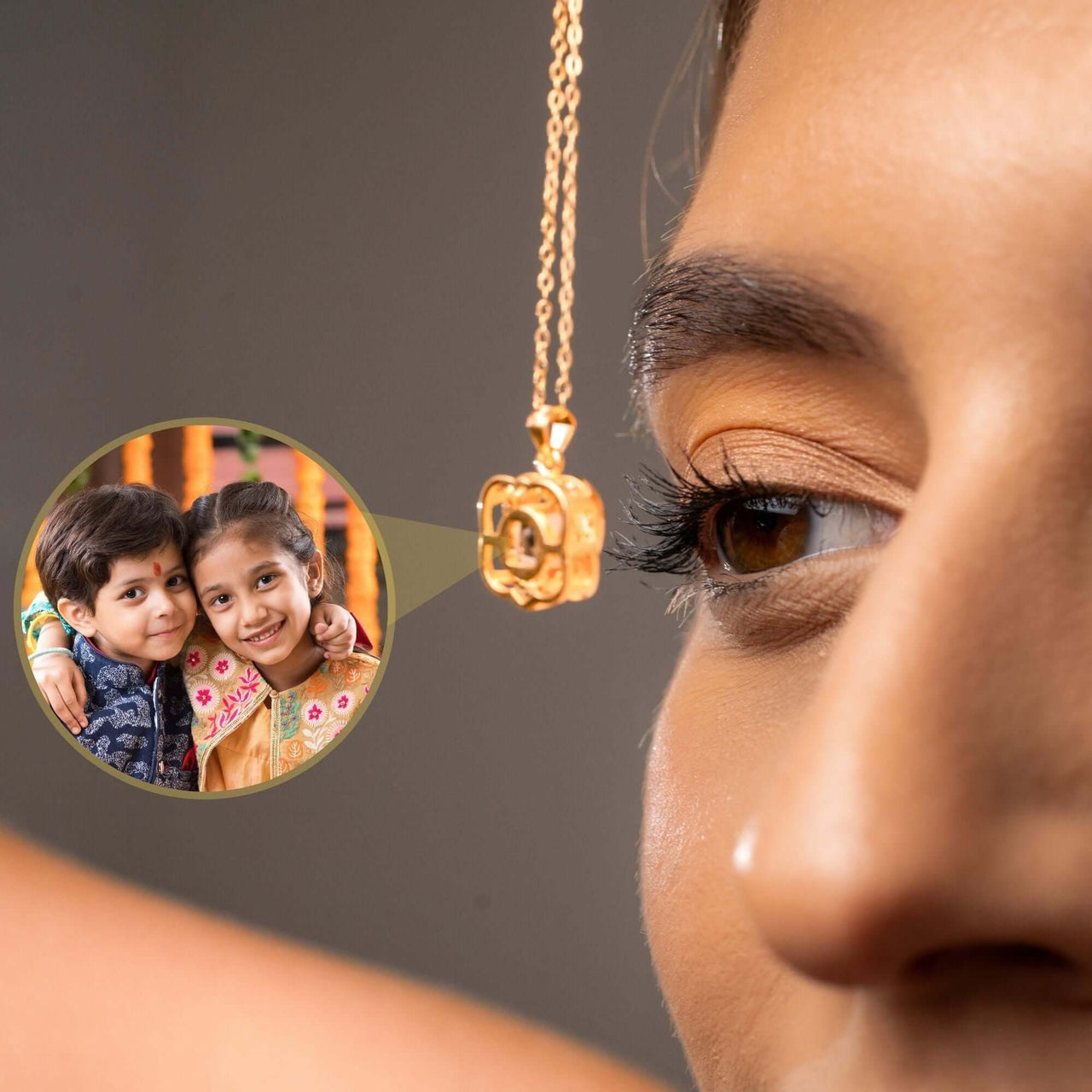 Double Heart Photo Necklace showcasing a personalized photo projection, highlighting the love and memories it captures.