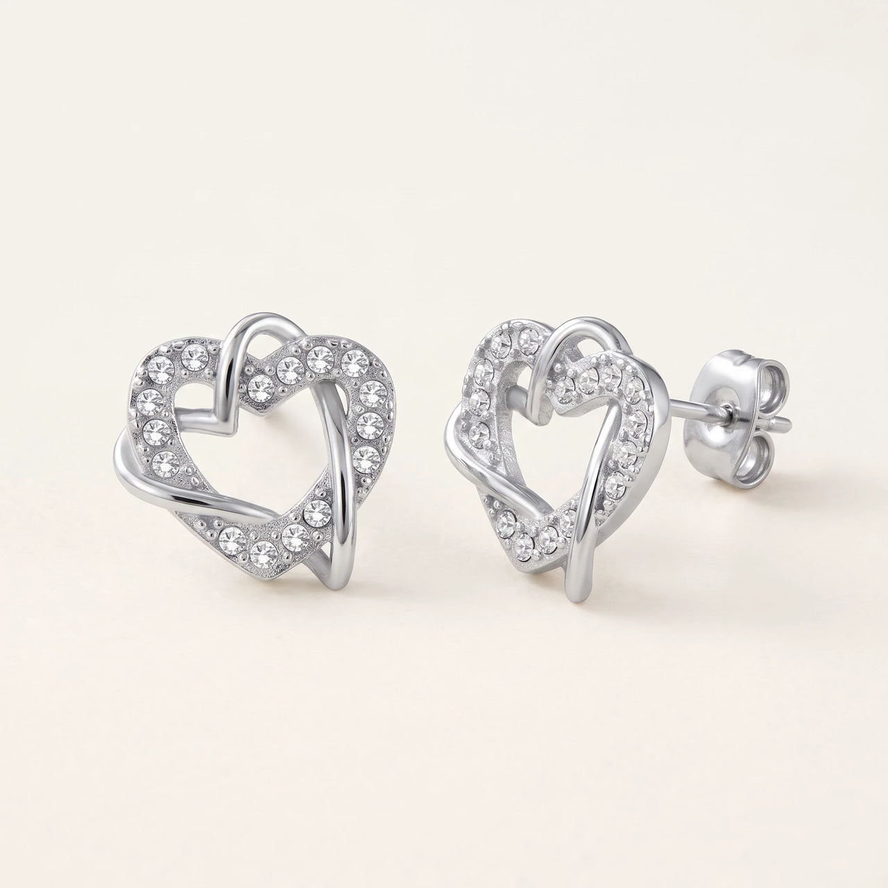 Boucles d'oreilles coeur argent — photo produit sur fond blanc, argent | SKU: 4478648-platinum-plated-clear