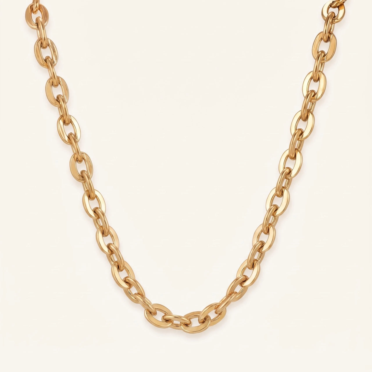 Schakelketting — productfoto op witte achtergrond, goud | SKU: lachaine