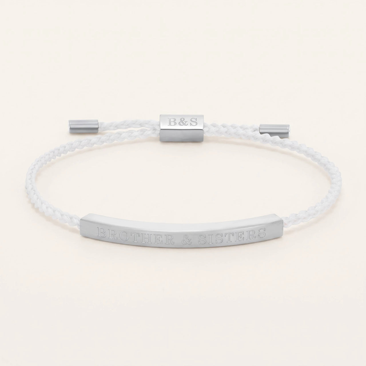 Armbandje — productfoto op witte achtergrond, zilver | SKU: laperle-wg