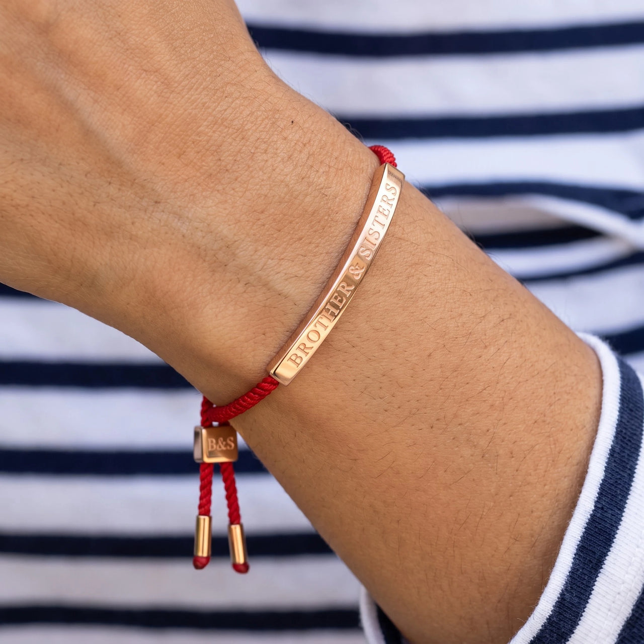 Gevlochten armband — close-up van de details, rosé goud | SKU: lamour-rg