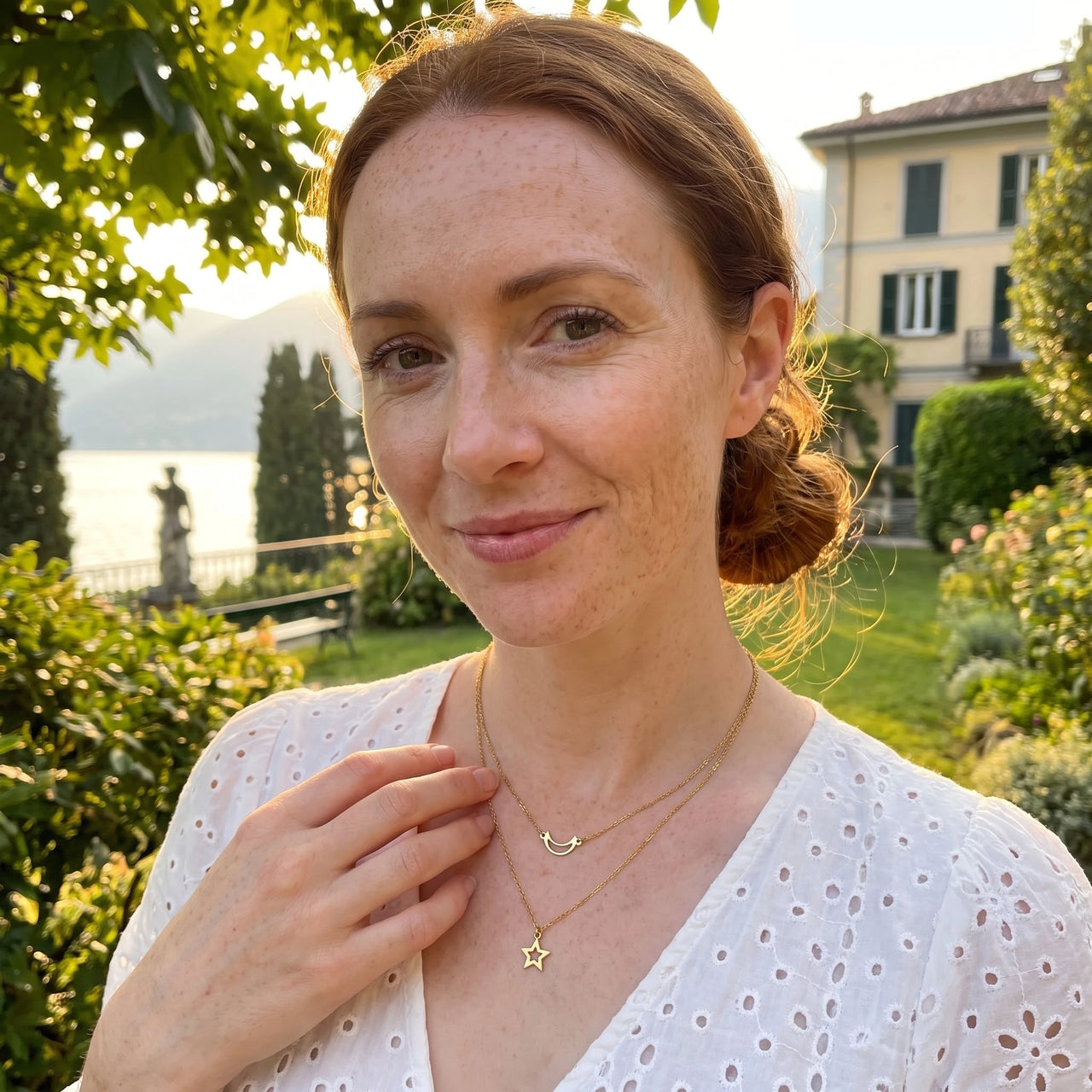 Ketting met hanger — gedragen op reis, goud | SKU: letoile-g
