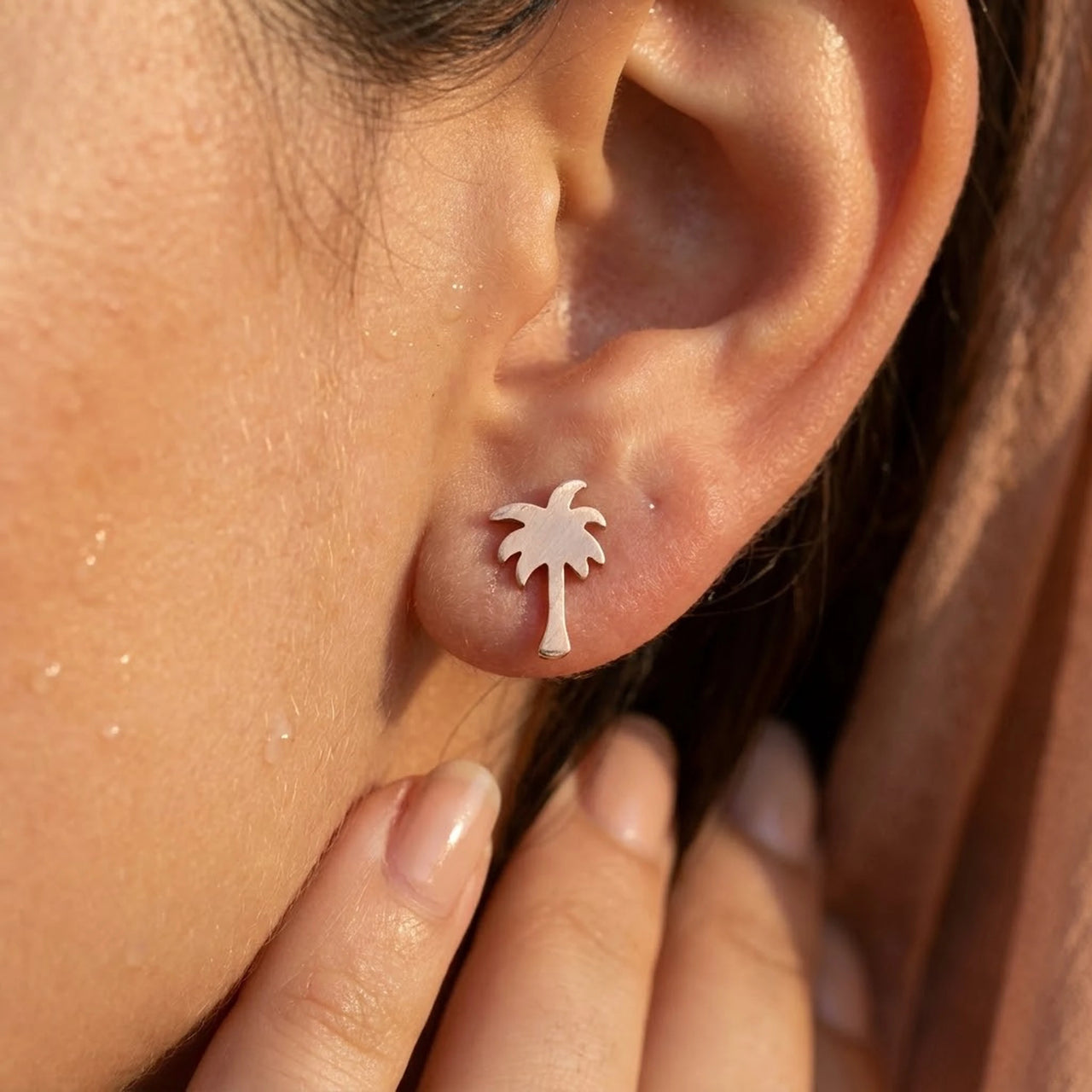 Oorknopjes — close-up van de details, rosé goud | SKU: 10287609-rose-gold-color