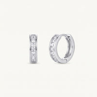Thumbnail for Huggie oorbellen — productfoto op witte achtergrond, zilver | SKU: 22023999-rhodium
