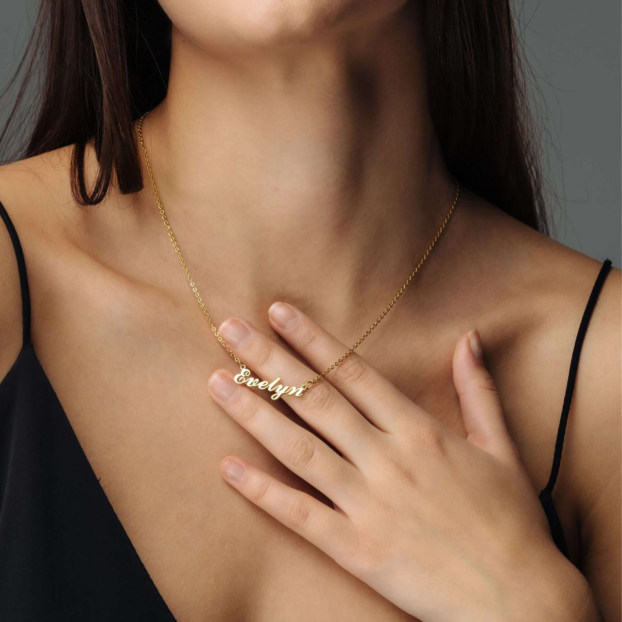 Minimalist Name Necklace showcasing the name 'Evelyn', a stylish accessory by Brother & Sisters.