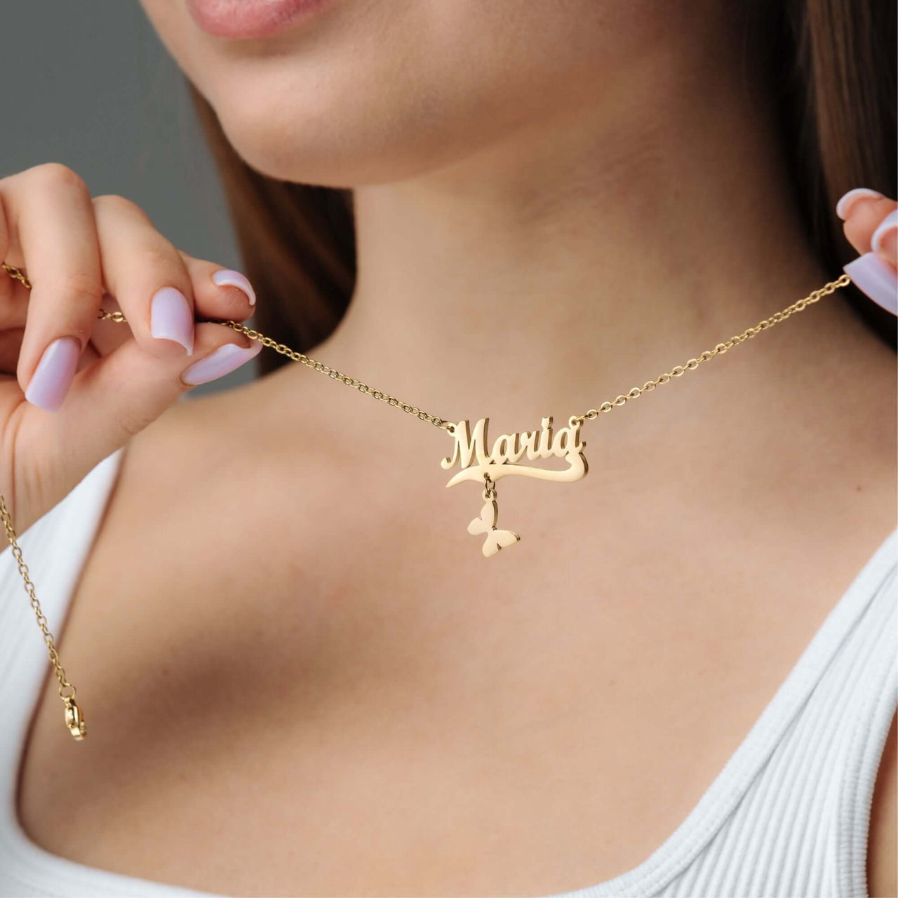 Simple Name Necklace by Brother & Sisters, featuring a personalized gold name design.