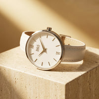 Thumbnail for White Purity 3/4 angle on cream travertine marble — lug-less