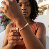 Thumbnail for Bangle armband — gedragen in het dagelijks leven, goud | SKU: 8174603-gold-color